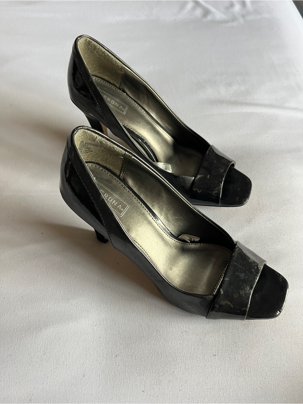 Merona Size 6 Black Patent Leather Peep Toe High Heels Pumps Dress Shoes